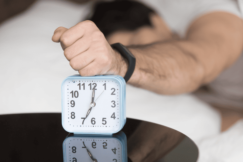 Does-Sleeping-Long-Hours-Solve-The-Problem